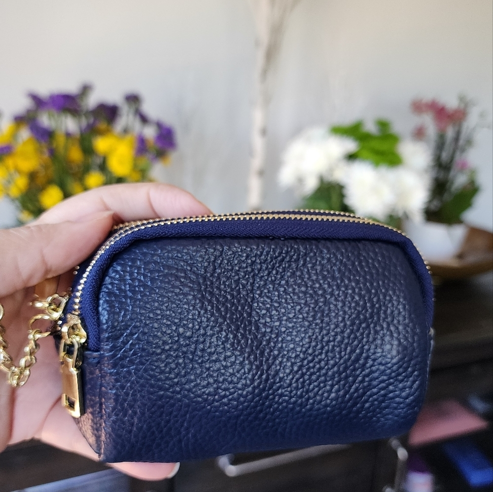 NWOT Leather Three zip Navy blue card Holder